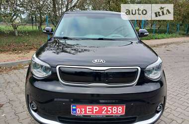 Позашляховик / Кросовер Kia Soul 2017 в Луцьку