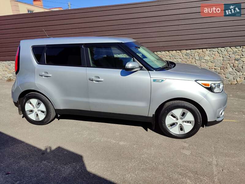 Позашляховик / Кросовер Kia Soul 2015 в Білій Церкві фото 7 Позашляховик / Кросовер Kia Soul 2015 в Білій Церкві