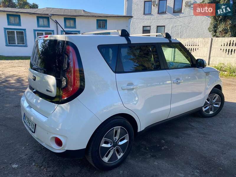 Позашляховик / Кросовер Kia Soul 2018 в Дубні