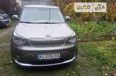 Позашляховик / Кросовер Kia Soul 2014 в Києві