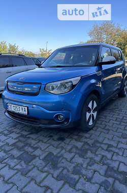 Позашляховик / Кросовер Kia Soul 2014 в Чернівцях