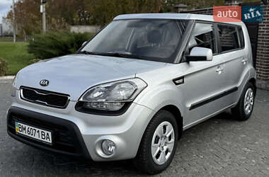 Позашляховик / Кросовер Kia Soul 2013 в Києві