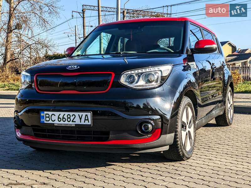 Внедорожник / Кроссовер Kia Soul 2015 в Львове