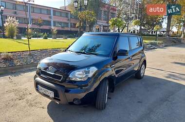 Внедорожник / Кроссовер Kia Soul 2010 в Звягеле