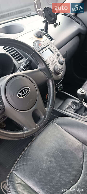 Внедорожник / Кроссовер Kia Soul 2009 в Дубно фото 10 Внедорожник / Кроссовер Kia Soul 2009 в Дубно