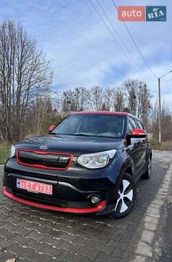 Внедорожник / Кроссовер Kia Soul 2016 в Ровно