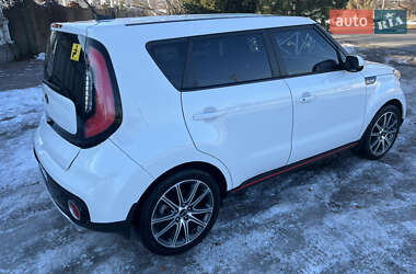 Позашляховик / Кросовер Kia Soul 2017 в Києві