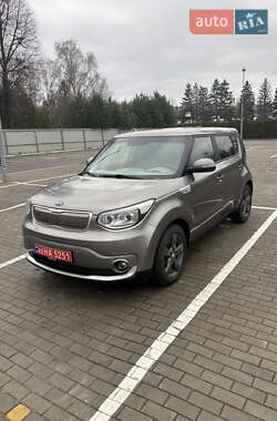 Позашляховик / Кросовер Kia Soul 2017 в Луцьку