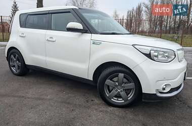 Позашляховик / Кросовер Kia Soul 2017 в Луцьку