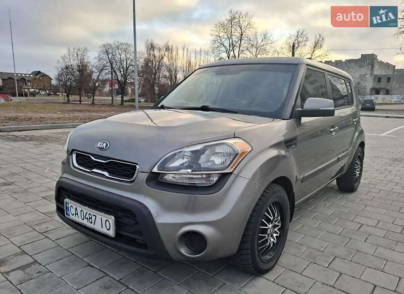 Внедорожник / Кроссовер Kia Soul 2013 в Черкассах