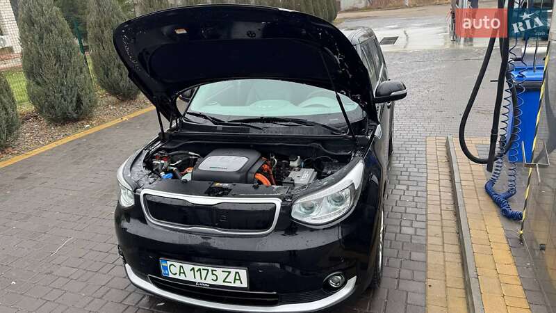 Позашляховик / Кросовер Kia Soul 2015 в Миронівці
