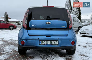 Позашляховик / Кросовер Kia Soul 2015 в Городку