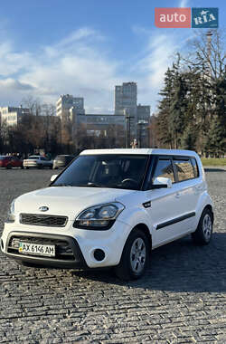 Позашляховик / Кросовер Kia Soul 2013 в Харкові