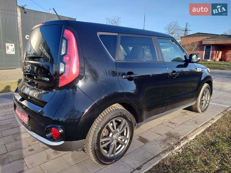 Внедорожник / Кроссовер Kia Soul 2018 в Луцке