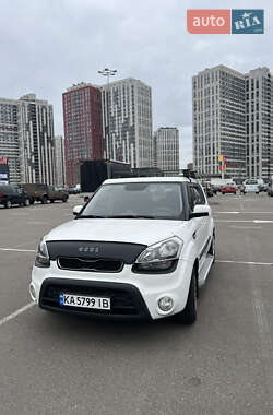 Внедорожник / Кроссовер Kia Soul 2012 в Киеве