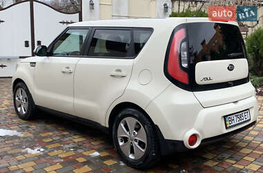 Внедорожник / Кроссовер Kia Soul 2014 в Николаеве