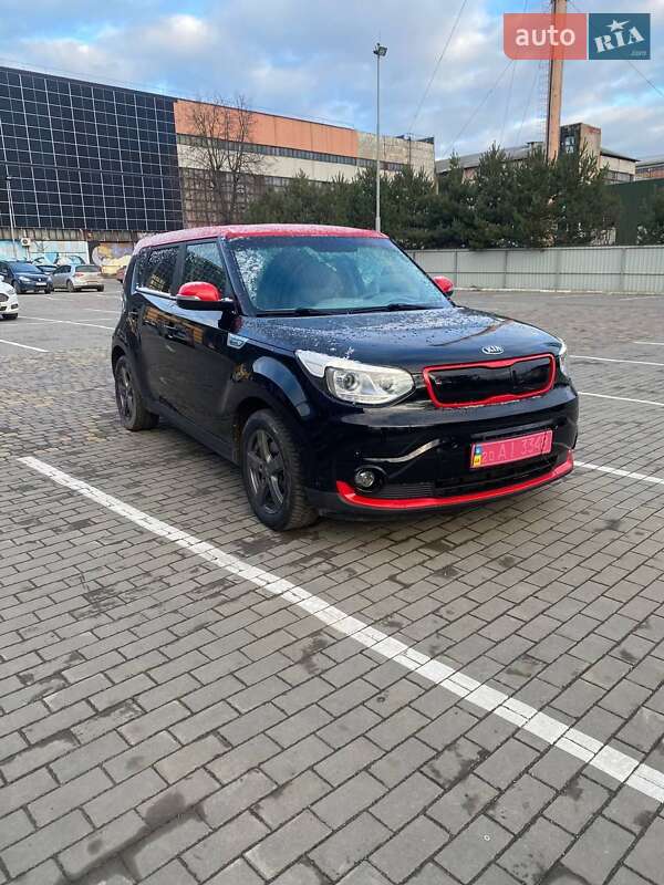 Внедорожник / Кроссовер Kia Soul 2016 в Луцке