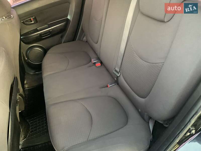 Внедорожник / Кроссовер Kia Soul 2009 в Кременце фото 4 Внедорожник / Кроссовер Kia Soul 2009 в Кременце