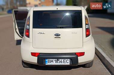 Внедорожник / Кроссовер Kia Soul 2009 в Новгород-Северском