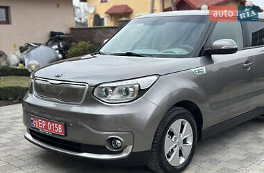 Внедорожник / Кроссовер Kia Soul 2014 в Ивано-Франковске