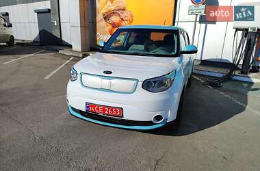 Позашляховик / Кросовер Kia Soul 2015 в Львові