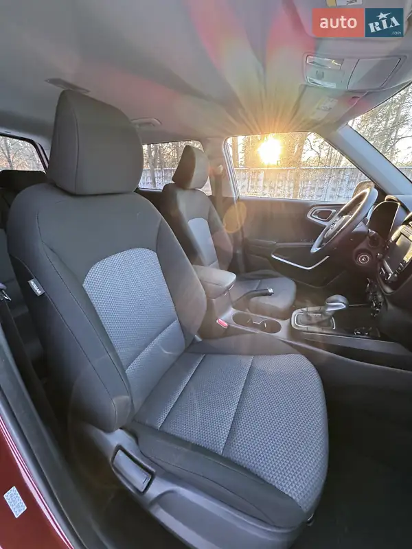 Позашляховик / Кросовер Kia Soul 2019 в 