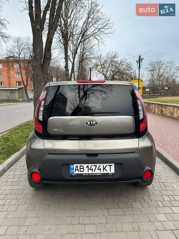 Внедорожник / Кроссовер Kia Soul 2014 в Могилев-Подольске