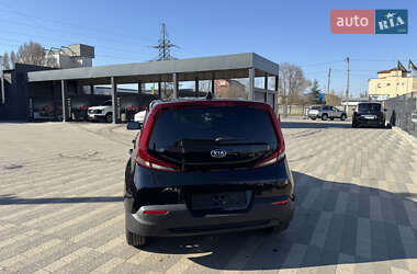 Внедорожник / Кроссовер Kia Soul 2019 в 