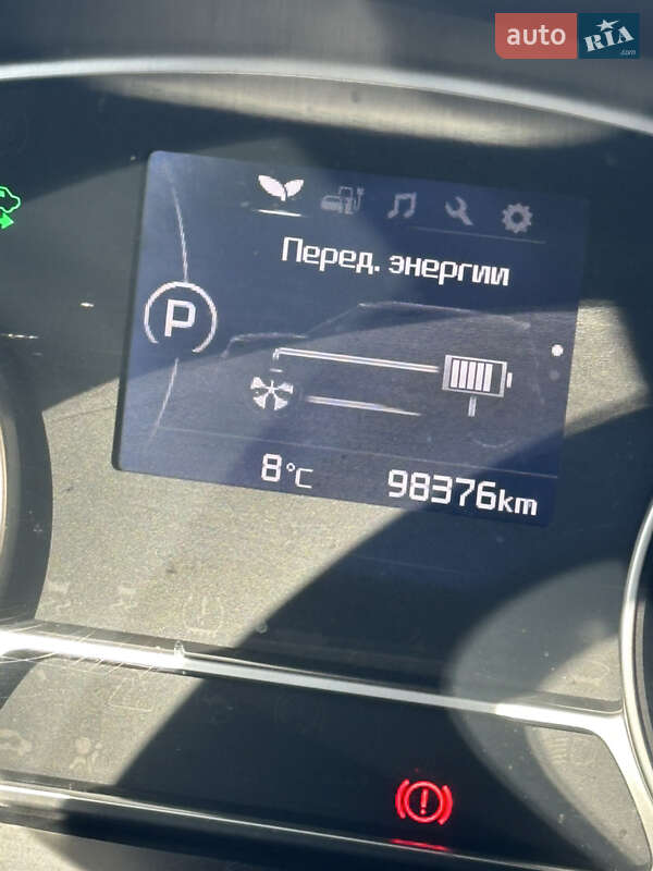 Внедорожник / Кроссовер Kia Soul 2015 в Изяславе