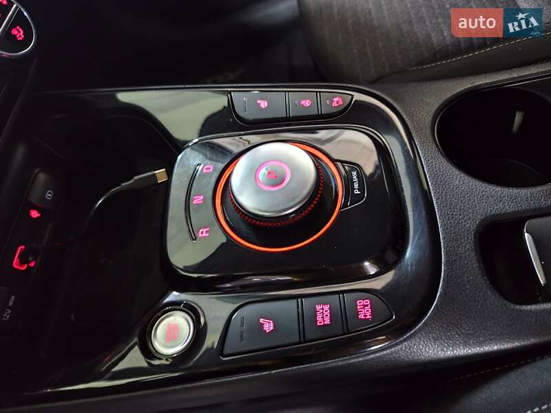 Внедорожник / Кроссовер Kia Soul 2020 в Киеве