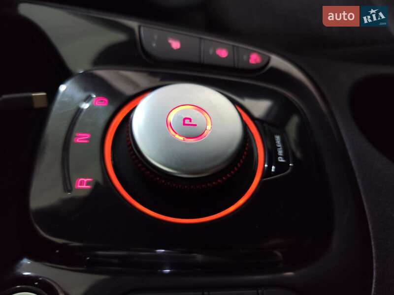 Внедорожник / Кроссовер Kia Soul 2020 в Киеве