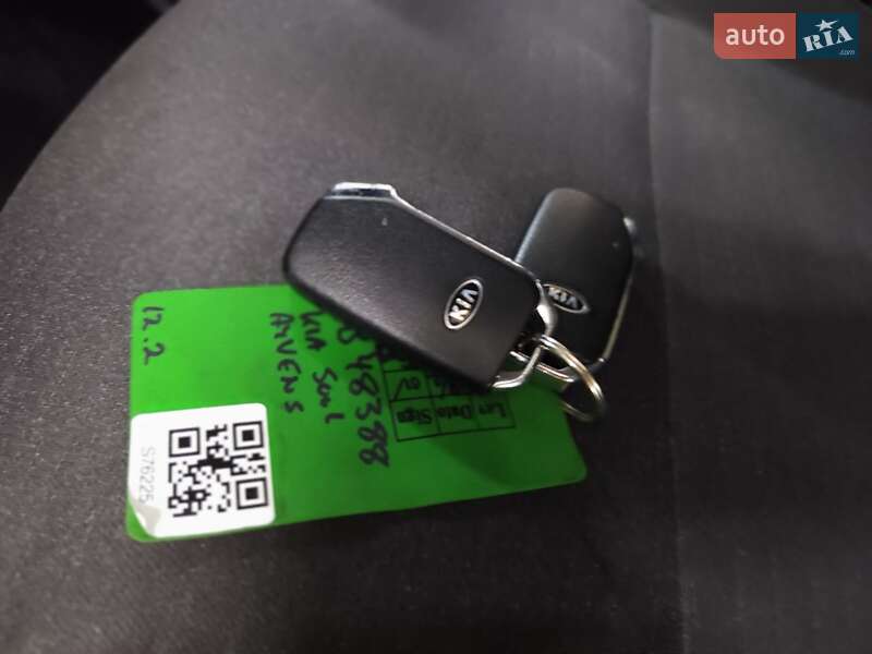 Внедорожник / Кроссовер Kia Soul 2020 в Киеве