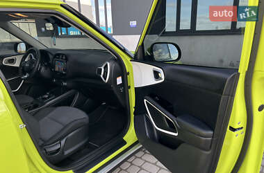 Внедорожник / Кроссовер Kia Soul 2021 в 