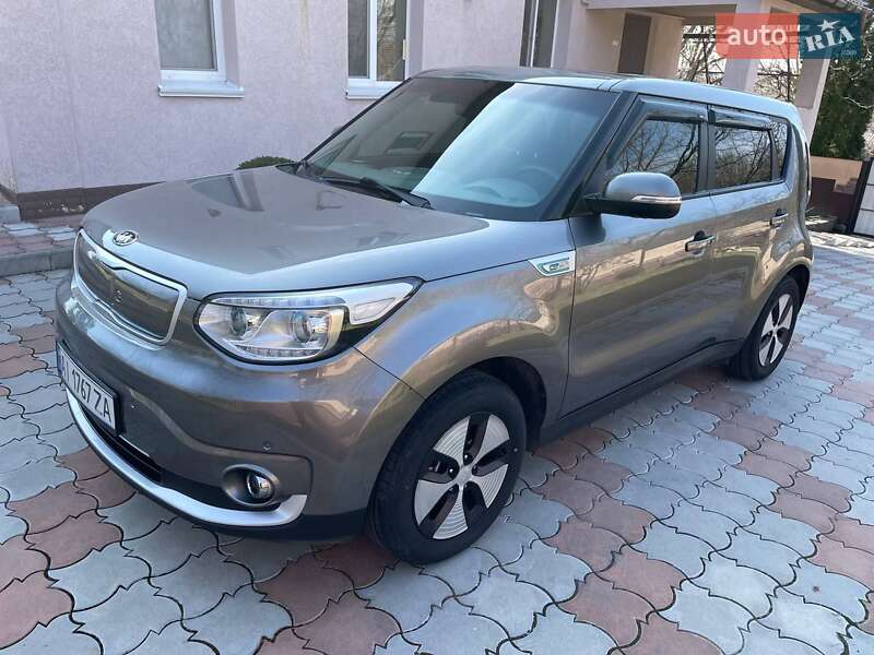 Позашляховик / Кросовер Kia Soul 2015 в Білій Церкві фото 3 Позашляховик / Кросовер Kia Soul 2015 в Білій Церкві