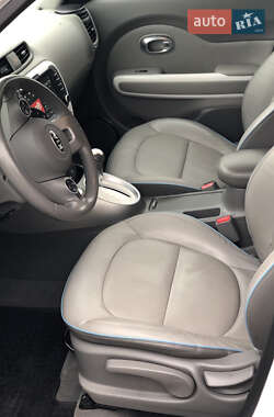 Внедорожник / Кроссовер Kia Soul 2017 в 