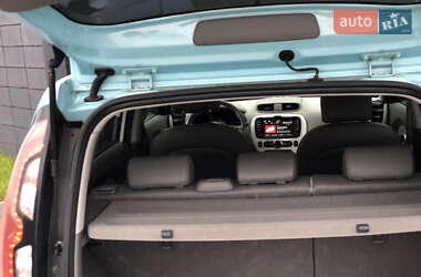 Внедорожник / Кроссовер Kia Soul 2017 в 