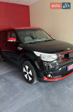 Внедорожник / Кроссовер Kia Soul 2016 в 