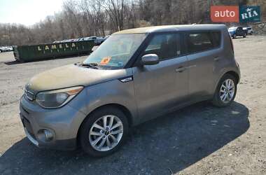Позашляховик / Кросовер Kia Soul 2018 в 