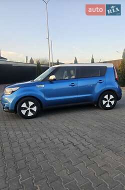 Внедорожник / Кроссовер Kia Soul 2014 в 