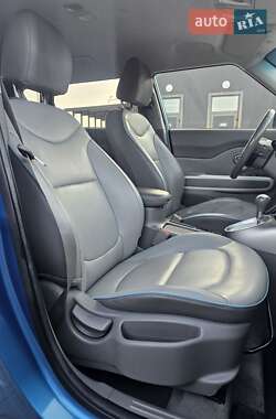 Внедорожник / Кроссовер Kia Soul 2014 в 