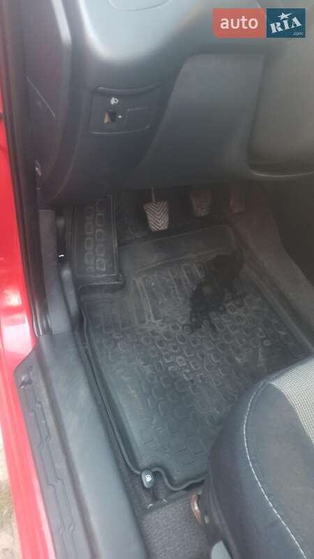 Позашляховик / Кросовер Kia Soul 2009 в Києві