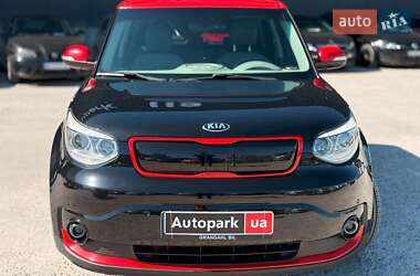 Внедорожник / Кроссовер Kia Soul 2016 в 
