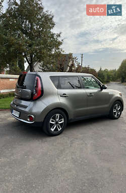Внедорожник / Кроссовер Kia Soul 2014 в 