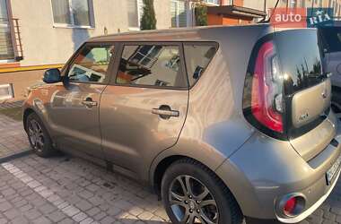 Внедорожник / Кроссовер Kia Soul 2015 в 