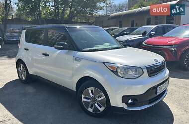 Позашляховик / Кросовер Kia Soul 2016 в Одесі