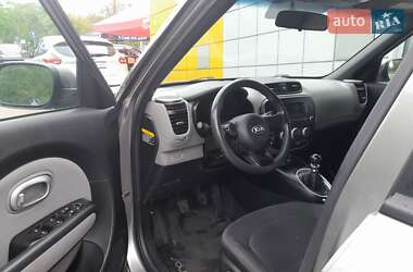 Позашляховик / Кросовер Kia Soul 2015 в 