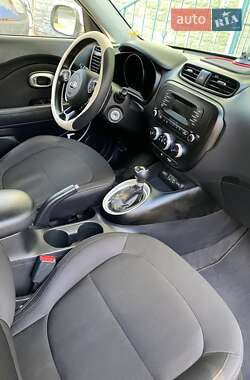 Внедорожник / Кроссовер Kia Soul 2015 в 