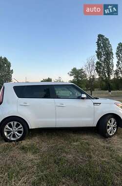 Внедорожник / Кроссовер Kia Soul 2014 в 