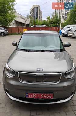 Позашляховик / Кросовер Kia Soul 2015 в Києві