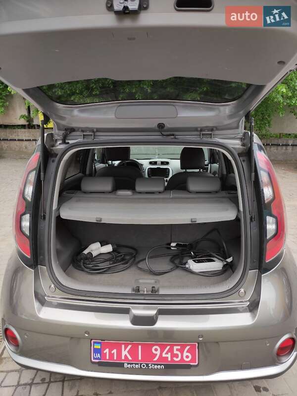 Внедорожник / Кроссовер Kia Soul 2015 в Киеве